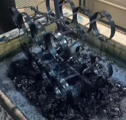 Black Anodizing Process for Aluminum Parts